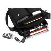 Τσαντάκι ώμου Cardinal  123 μαύρο