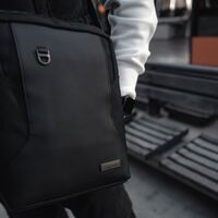 Τσαντάκι ώμου Cardinal  128 μαύρο