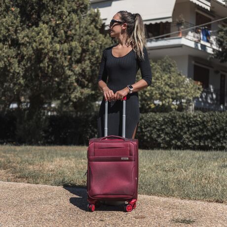 Βαλίτσα trolley Cardinal μικρή μεσαία 3400 50/60cm μπορντό