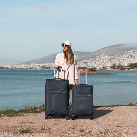 Βαλίτσα trolley Cardinal μεσαία μεγάλη 3800 60/70cm σκούρο μπλέ