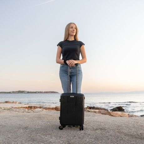 Βαλίτσα Ταξιδιού Άθραυστη Cardinal (PP) καμπίνας 2018/50 μαύρο