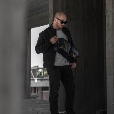 Τσαντάκι Μέσης Και Ώμου Χιαστί Crossbody Caterpillar 84165-01