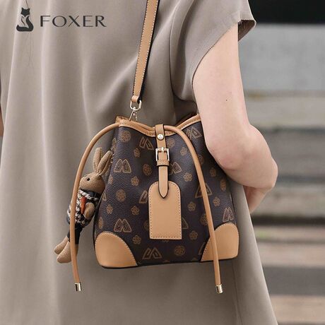 Γυναικεία Τσάντα Πουγκί από PVC Foxer 9140152F καφέ