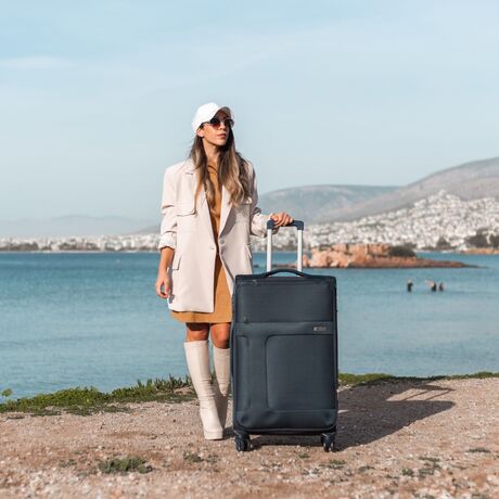 Βαλίτσα trolley Cardinal 3800 μεγάλη 77x30x46 cm σκούρο μπλέ